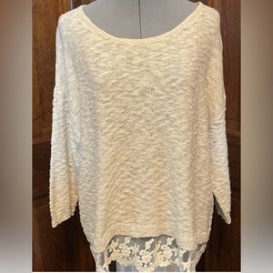 🐑 Chicos Ivory Sweater, Lace Trim, 3/4 sleeve scoop neckline. size 2, L, Large.